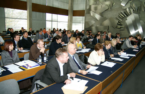 2010. 12. 13. - Održan sastanak za provedbu Operativnog programa „Promet 2012.-2013.“